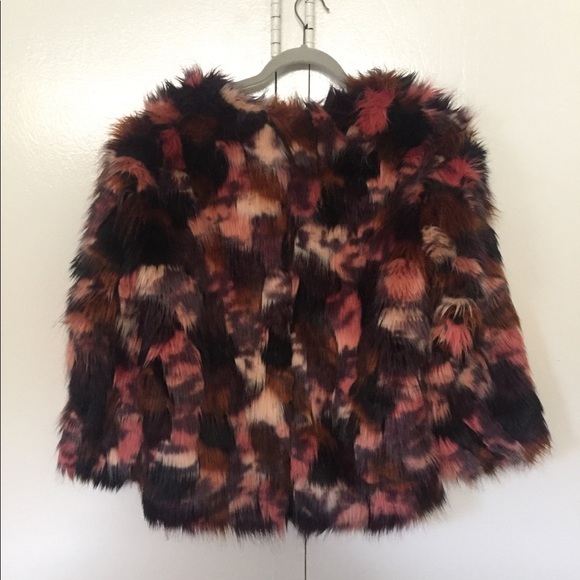 Faux Fur Jacket - Picture 2 of 7